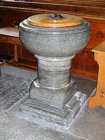 Swanage - The Font